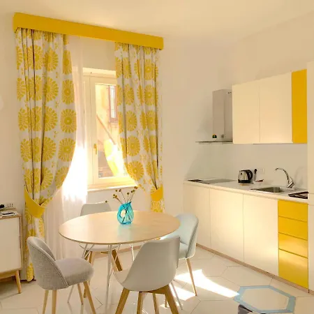 Casa Mikro Apartment